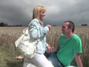 飢渴母子瘋狂野外郊區野戰